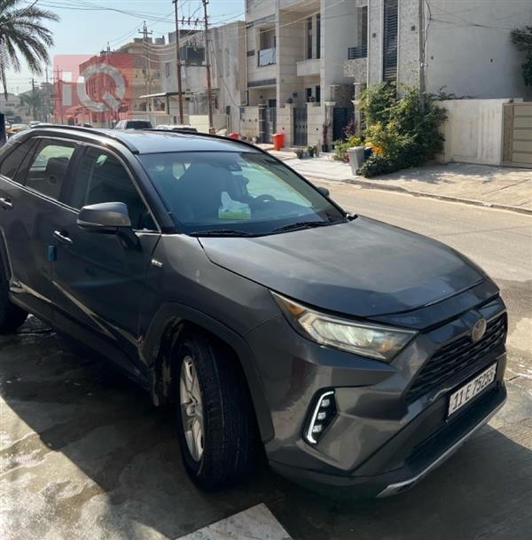 تويوتا راف 4 2020 للبيع في العراق -  بغداد